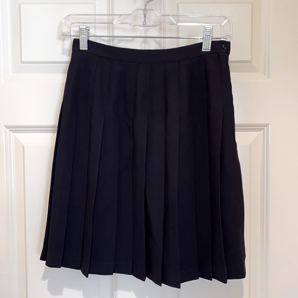 Petite Sophisticate pleated skirt